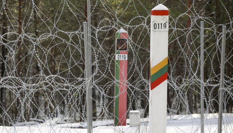 На границе Литвы с Беларусью развернули 55 незаконных мигрантов