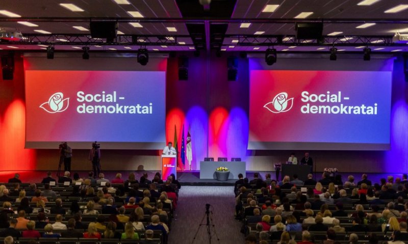 Лидер социал-демократов призвала к иной политической культуре (дополнено)
