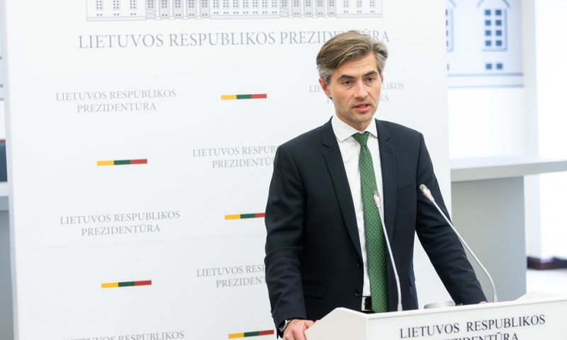 Советник президента Литвы: потребление наркотиков подростками переступает порог нацбезопасности