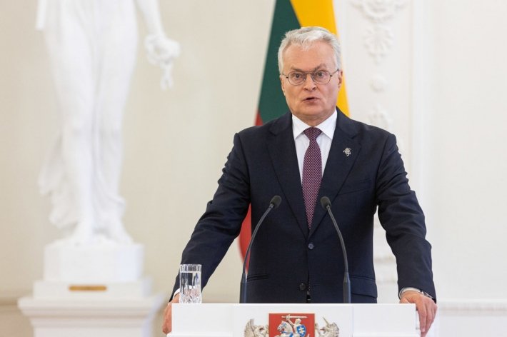 Президент Литвы против повышения НДС для обороны без льготы на пищевые продукты