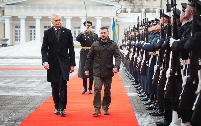 Президент: Литва готова усилить военную поддержку Украины