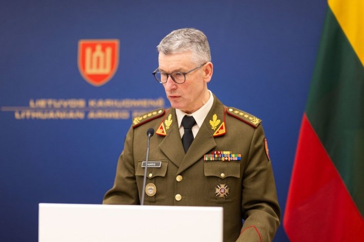 Командующий ВСС Литвы В. Рупшис: для борьбы с врагом Литве нужны и танки, и дроны