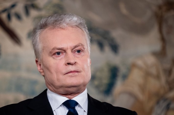 Г. Науседа: после неудачи референдума по гражданству можно подумать о снижении его планки