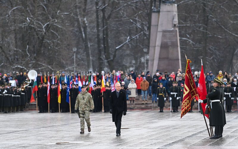 В Вильнюсе - торжественное построение и военный парад, посвященные Дню Литовской армии