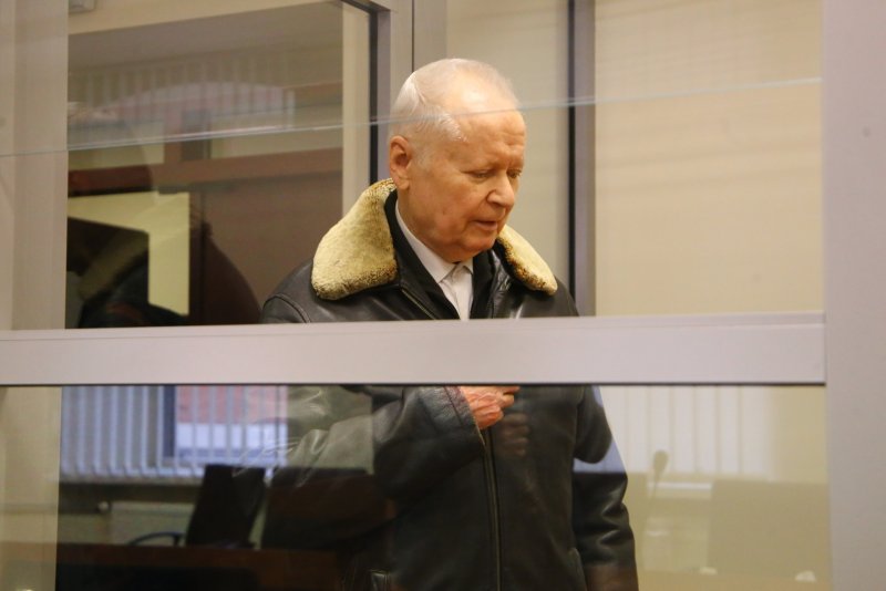 Суд планирует начать рассмотрение дела обвиняемого в шпионаже в пользу России Эдуарда Мановаса
