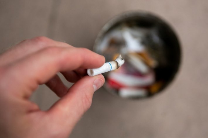 Статистика: потребление легальных сигарет в прошлом году – самое низкое за 10 лет