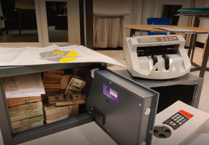 Вам шах, товарищ гроссмейстер